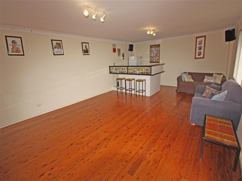 Eschol Park NSW 2558