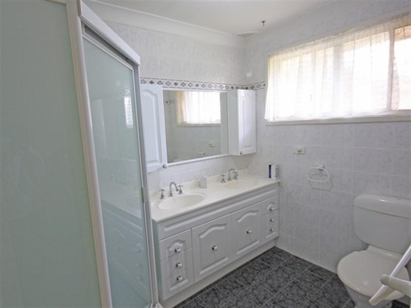 Eschol Park NSW 2558