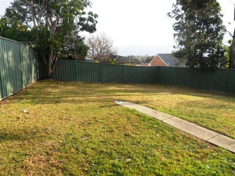 73 Leumeah Road, Leumeah NSW 2560