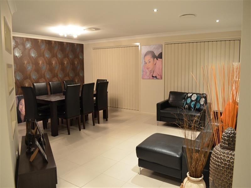 Spring Farm NSW 2570