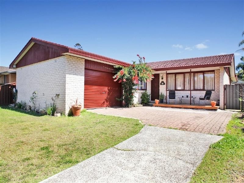 Ruse NSW 2560