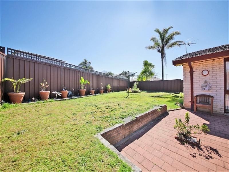 Ruse NSW 2560