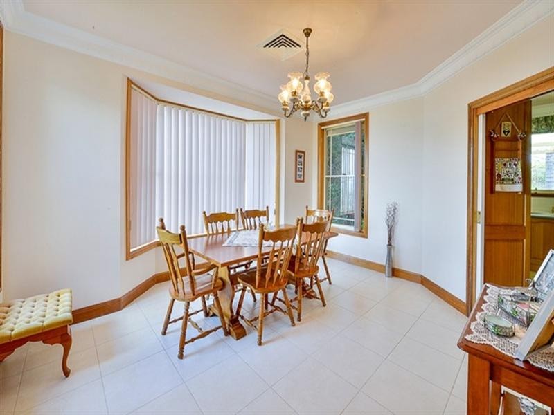 Glen Alpine NSW 2560