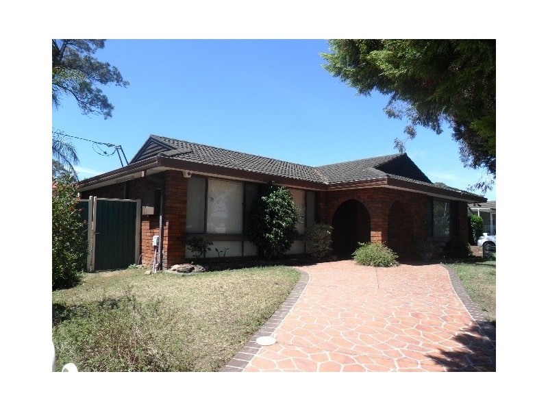 72 Ingleburn Road, Ingleburn NSW 2565