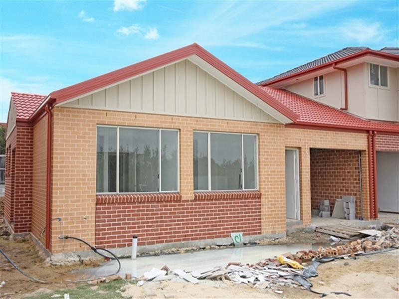 221a Waterworth Drive, Mount Annan NSW 2567