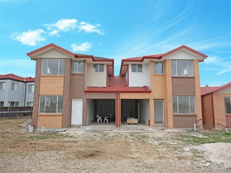 221a Waterworth Drive, Mount Annan NSW 2567
