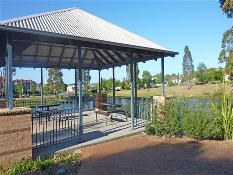 221a Waterworth Drive, Mount Annan NSW 2567