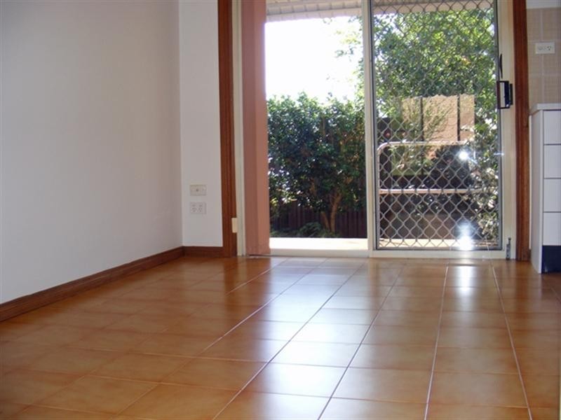 Macquarie Fields NSW 2564