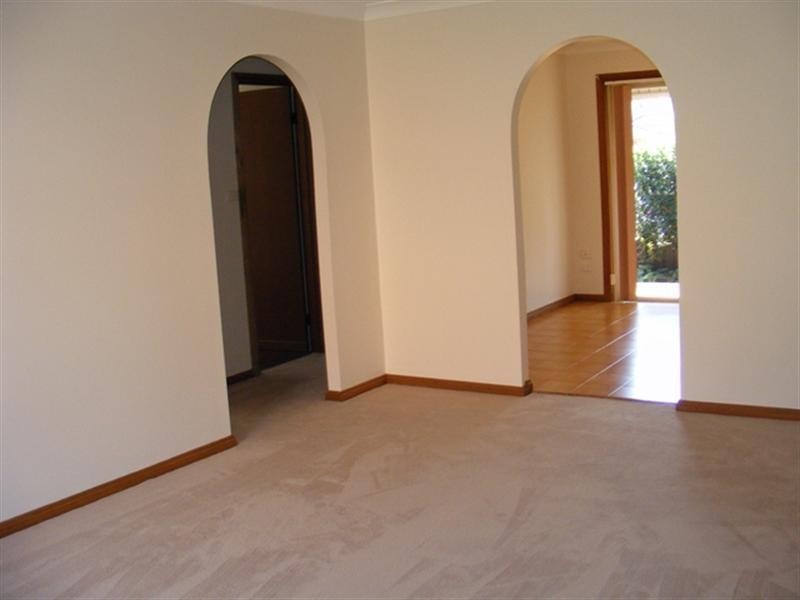 Macquarie Fields NSW 2564