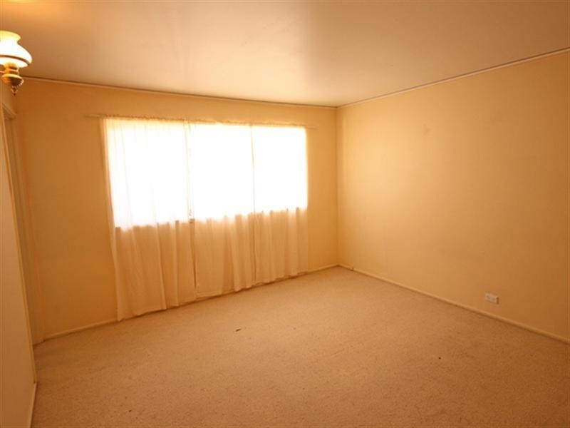 Bradbury NSW 2560