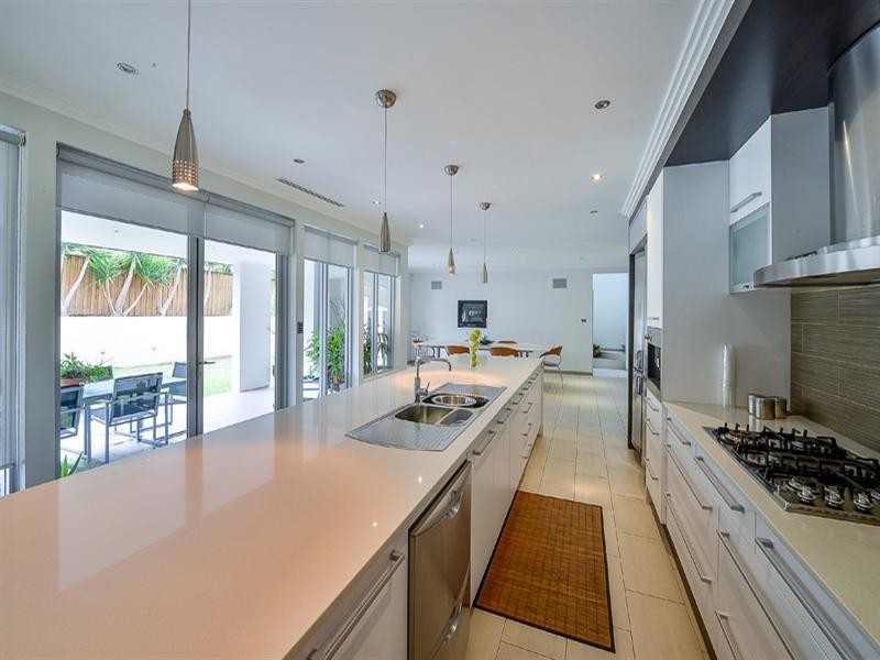 Macquarie Links NSW 2565