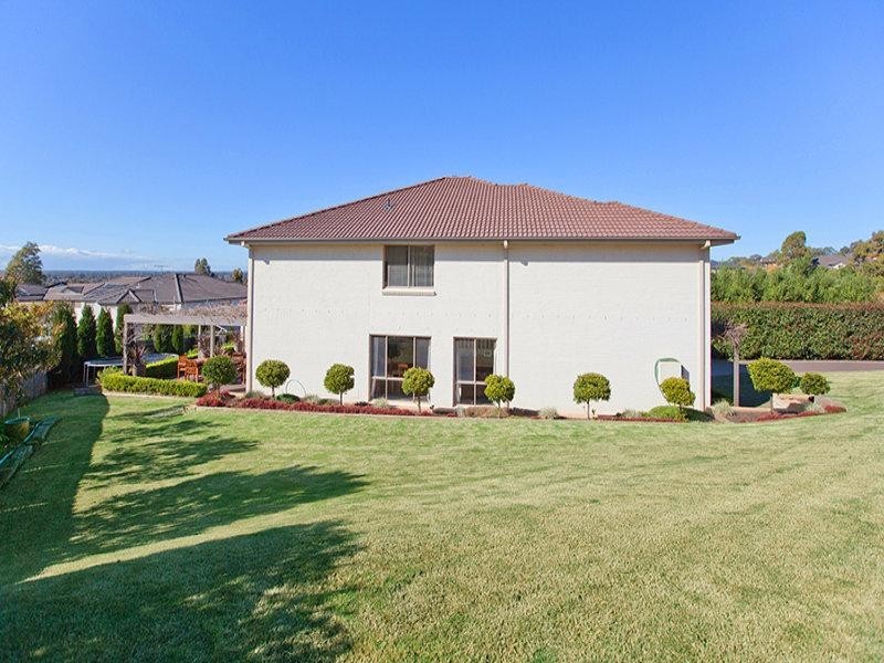 Macquarie Links NSW 2565