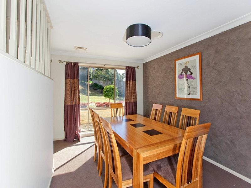 Macquarie Links NSW 2565