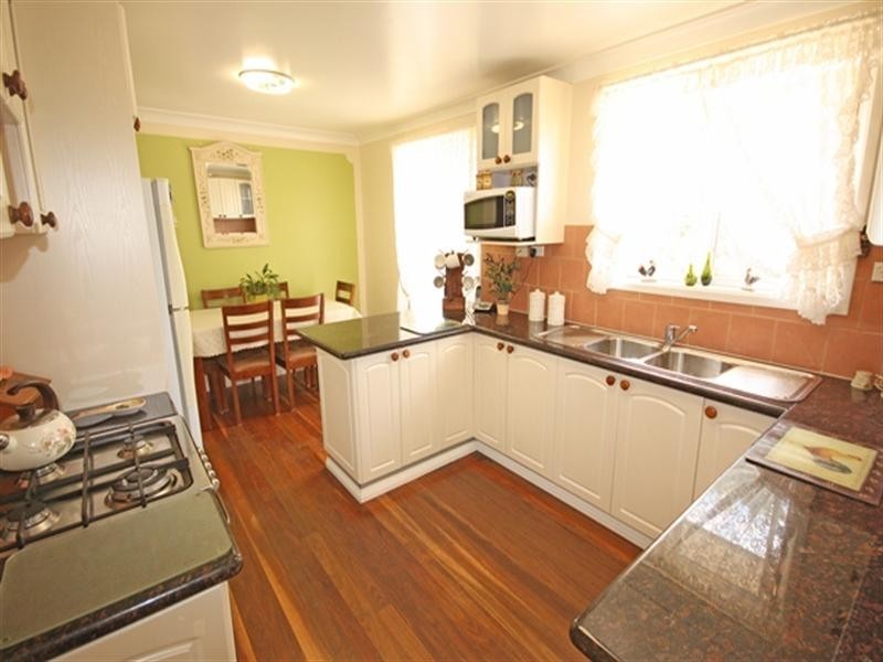 Ambarvale NSW 2560