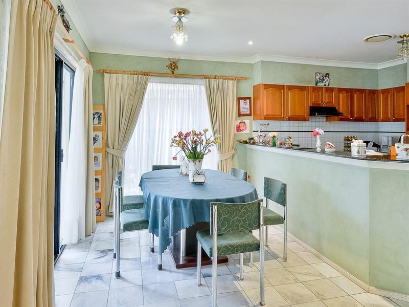 Macquarie Links NSW 2565