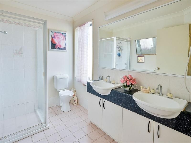 Macquarie Links NSW 2565