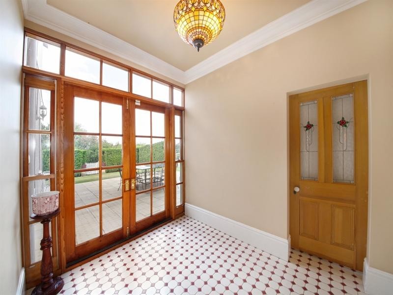 32 Hill Street, Camden NSW 2570