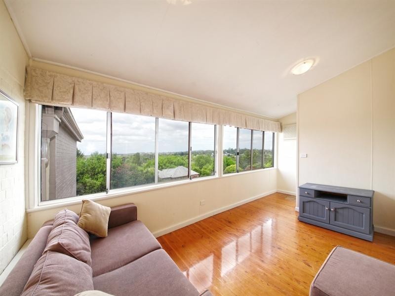 32 Hill Street, Camden NSW 2570