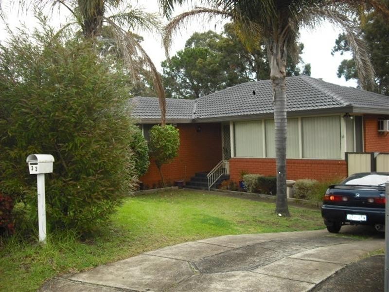 33 Kendall Street, Campbelltown NSW 2560