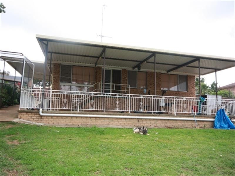 30 Chasselas Place, Eschol Park NSW 2558