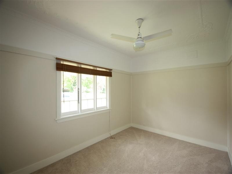 17 Broughton Street, Camden NSW 2570