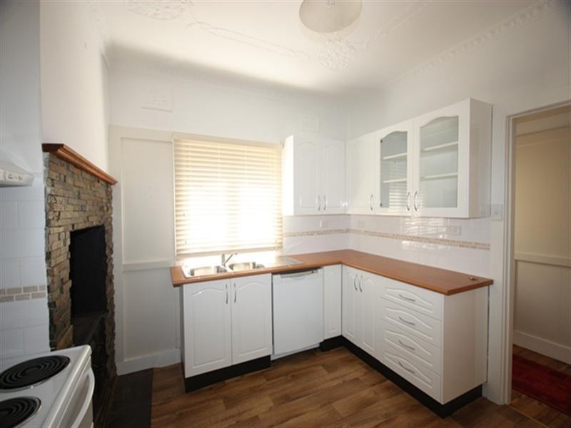 17 Broughton Street, Camden NSW 2570