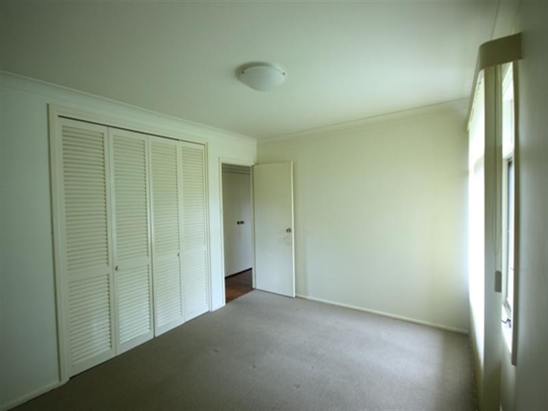 1 Jenolan Street, Leumeah NSW 2560