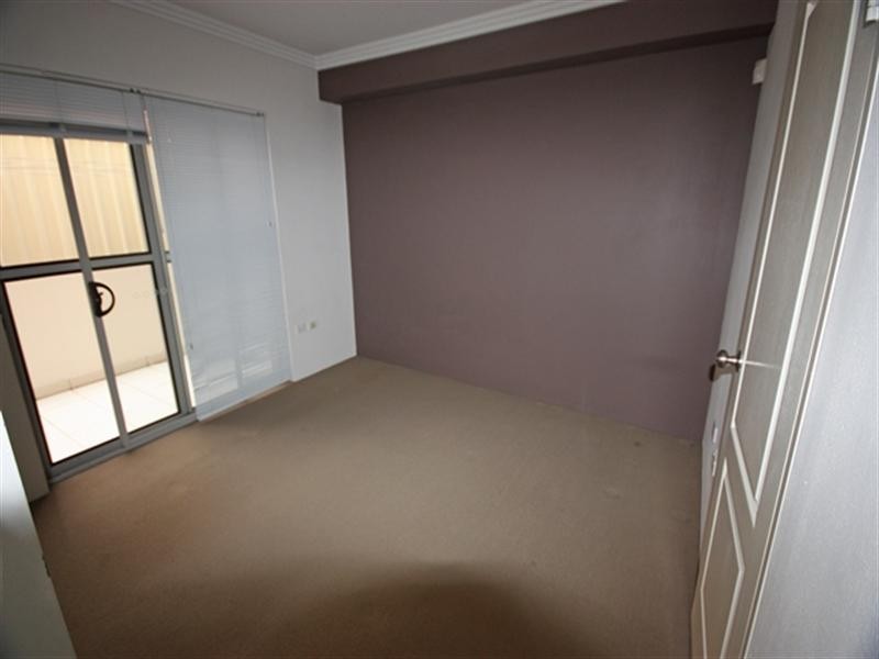 Campbelltown NSW 2560