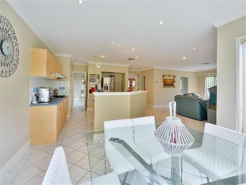 Macquarie Links NSW 2565