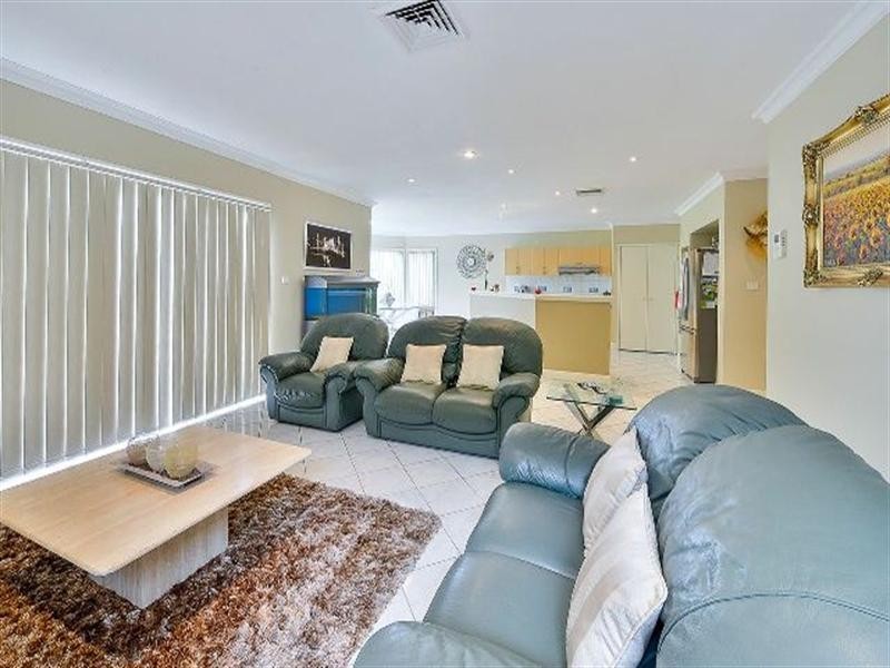 Macquarie Links NSW 2565