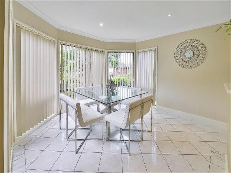 Macquarie Links NSW 2565