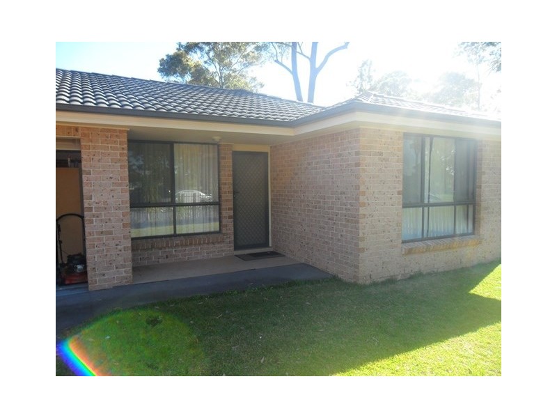 34 Rosewood Crescent, Macquarie Fields NSW 2564