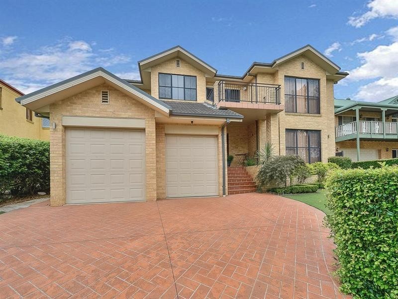 Macquarie Links NSW 2565