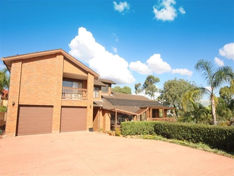 Glen Alpine NSW 2560