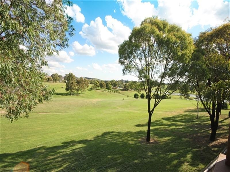 Glen Alpine NSW 2560