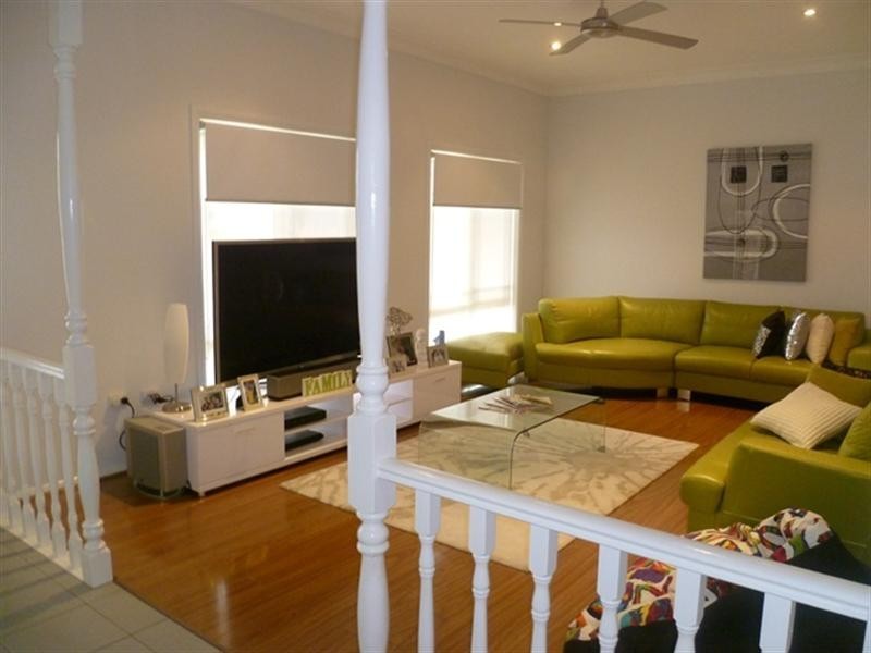 4 Riversdale Place, Glen Alpine NSW 2560