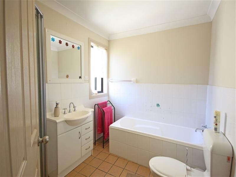 Macquarie Fields NSW 2564