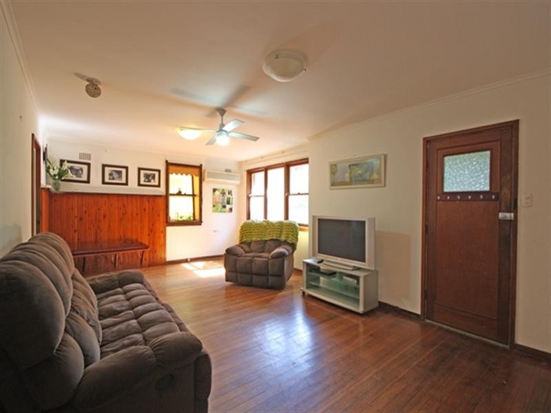 Macquarie Fields NSW 2564