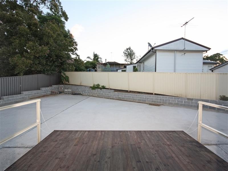 42 Mitchell Street, Campbelltown NSW 2560
