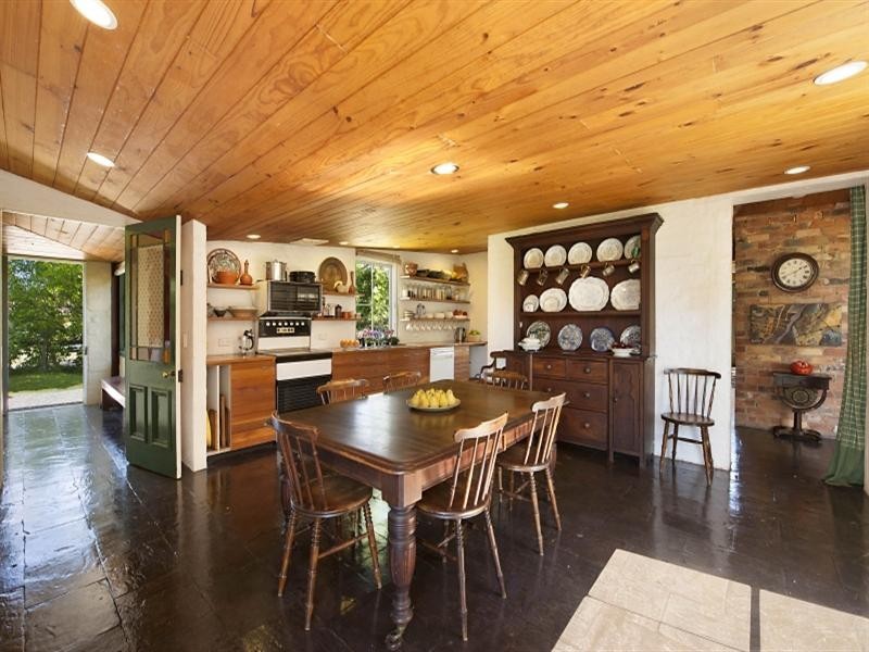 1 North Street, Thirlmere NSW 2572