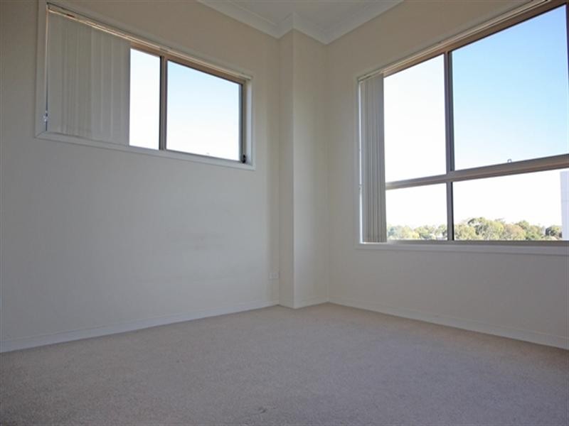 Campbelltown NSW 2560