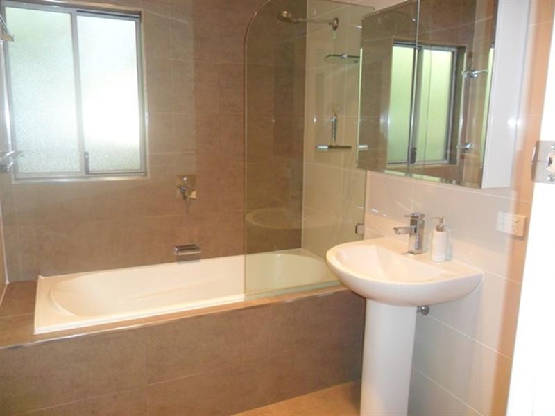 34 Burns Road, Leumeah NSW 2560