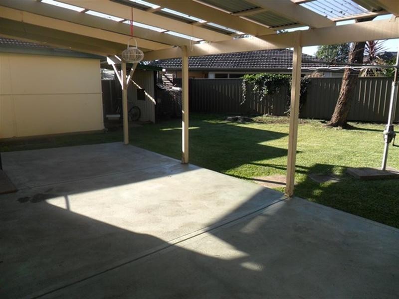 34 Burns Road, Leumeah NSW 2560