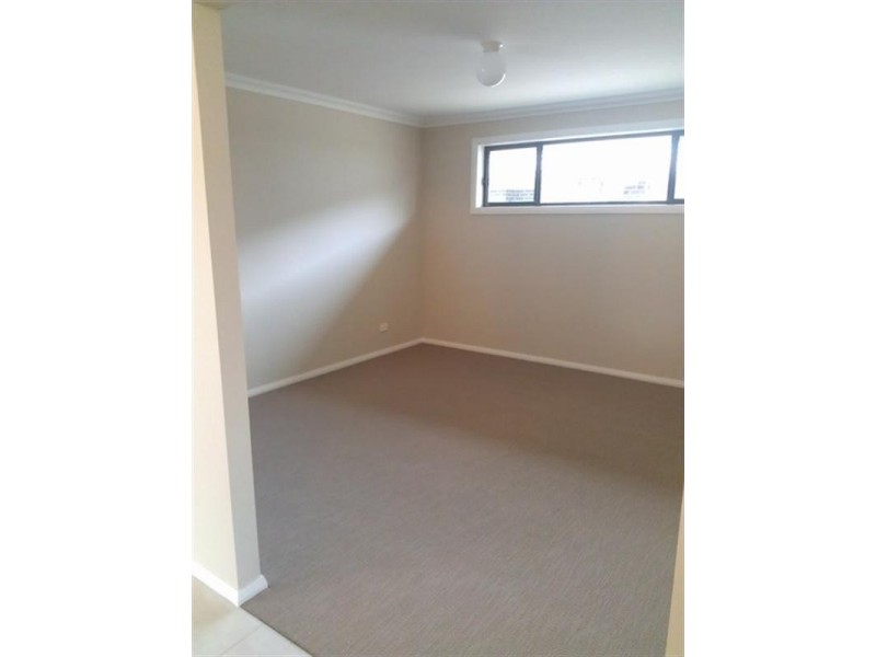 14/20 Garton Avenue, Spring Farm NSW 2570