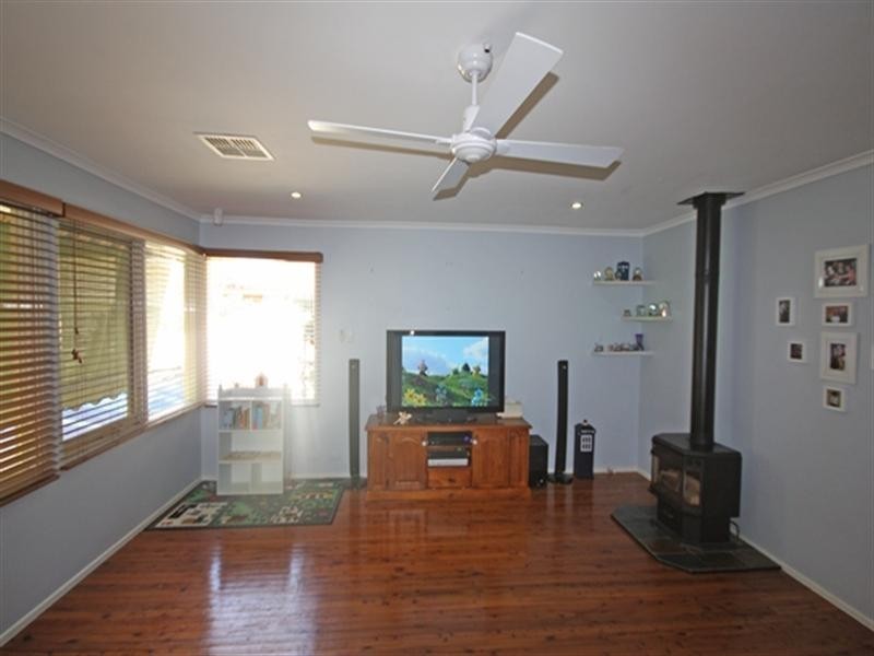 Ruse NSW 2560