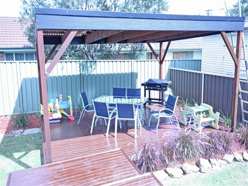 3 Homann Place, Leumeah NSW 2560