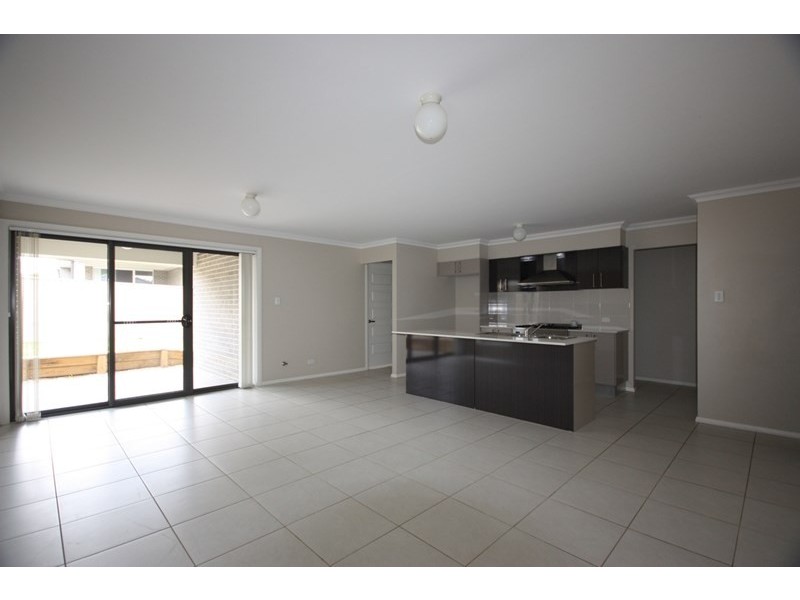 14 Campine Street, Spring Farm NSW 2570