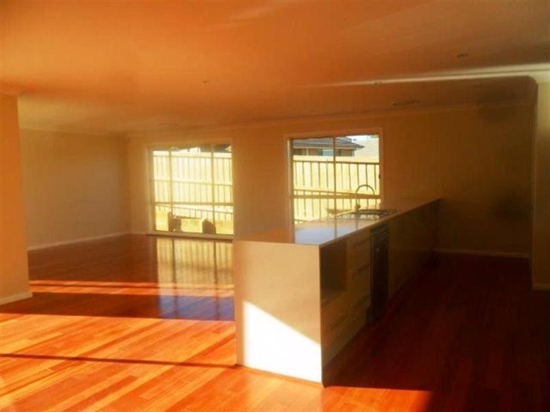 23 Jarvisfield Place, Macquarie Links NSW 2565