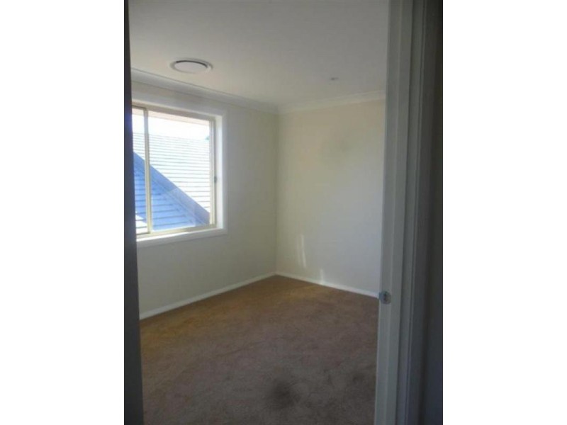 23 Jarvisfield Place, Macquarie Links NSW 2565