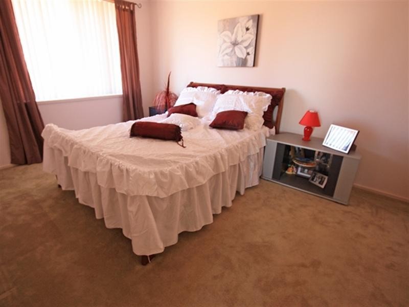 4 Payton Court, Narellan Vale NSW 2567